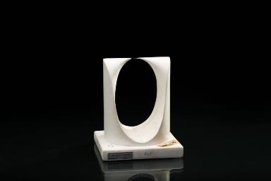 Flächen dritter Ordnung: Fläche mit B4 und zwei imaginären C2