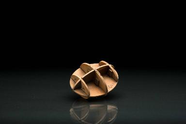Holzgerüst für ein dreiachsiges Ellipsoid