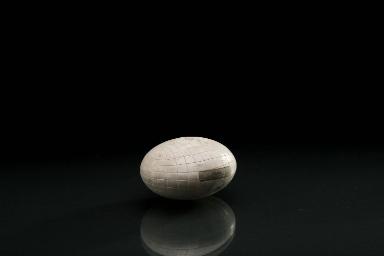 Ellipsoid mit Krümmungslinien: Grosse Halbaxe 5 cm