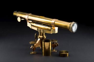 Nivellier-Instrument von F. W. Breithaupt und Sohn, Cassel