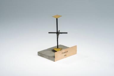 Pinakoid (001)
