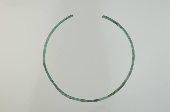 Halsring