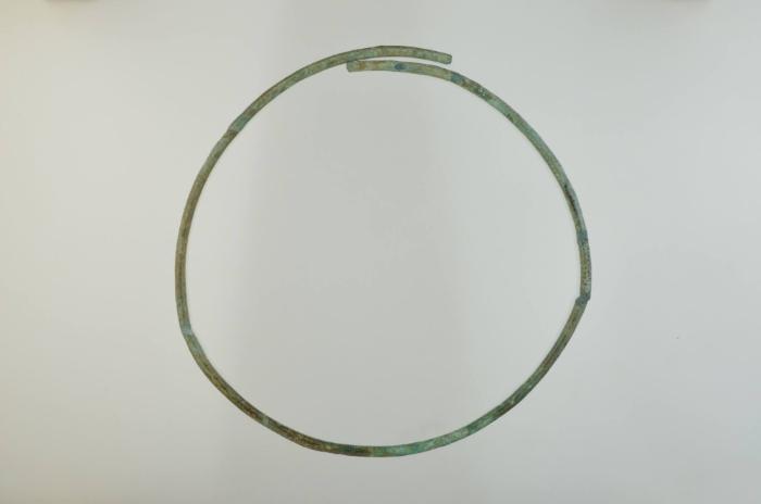 Halsring