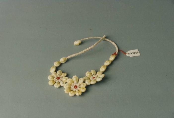Halsschmuck "tuilili" aus Tuvalu