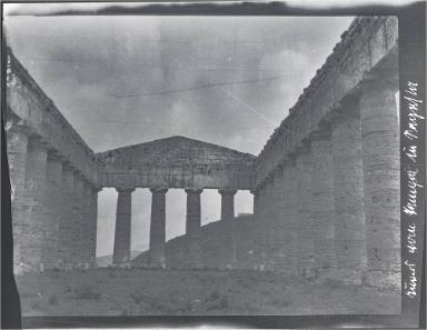 Segesta, Tempel