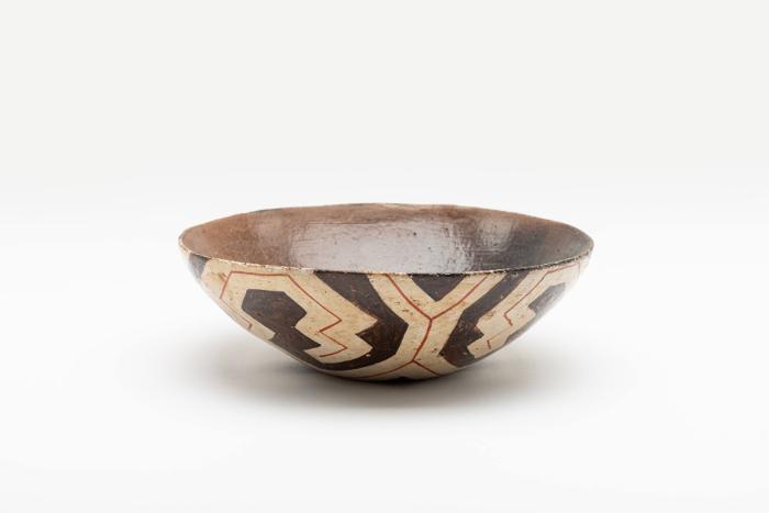 Schale "pancha quëncha" der Shipibo-Conibo