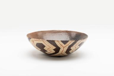 Schale "pancha quëncha" der Shipibo-Conibo