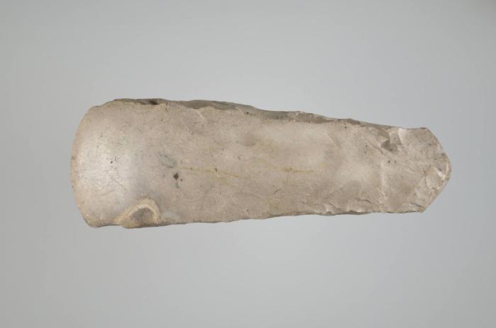 Dicknackiges Flintbeil