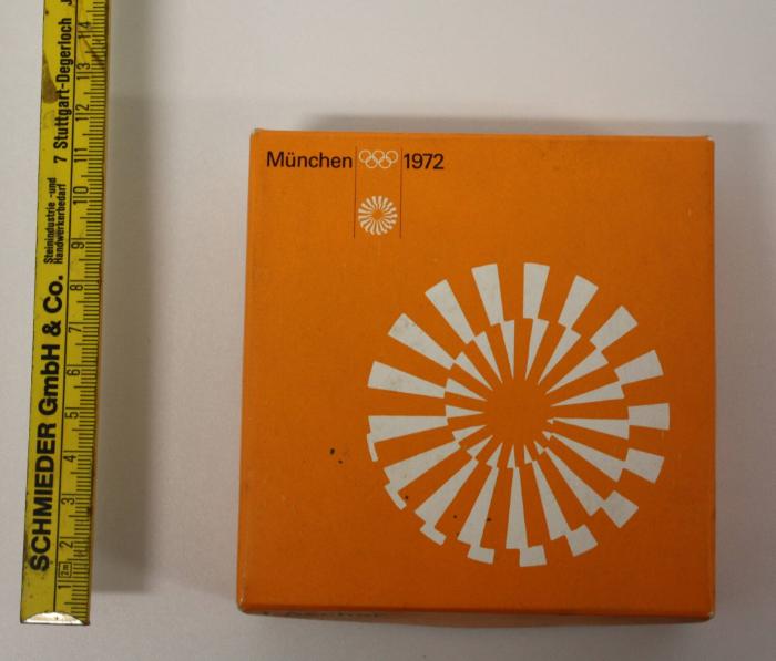 Verpackung fuer Aschenbecher