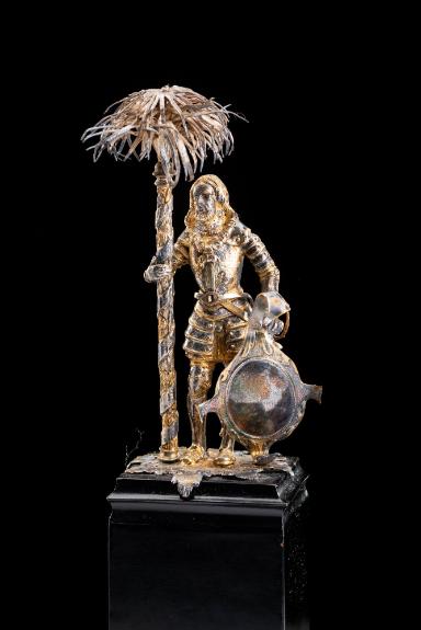 Statuette auf Holzsockel, Graf Eberhard im Barte