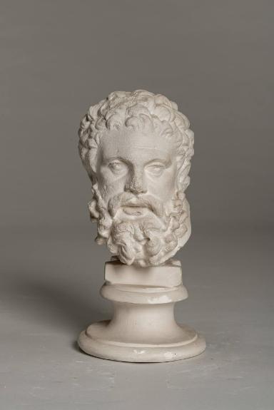 Kopf des Herakles im Typus des Herakles Farnese