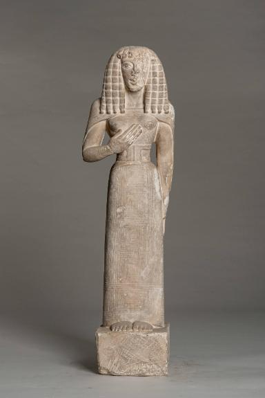 weibliche Statuette, sog. Dame von Auxerre