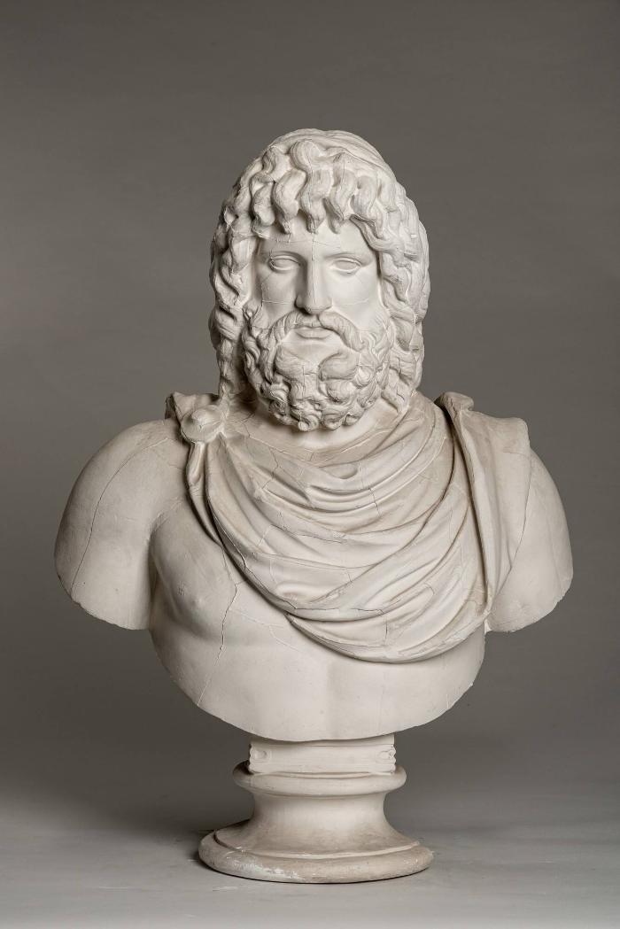 Kopf des Serapis auf nicht zugehöriger Büste