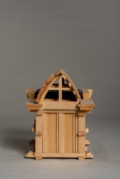 Holzmodell eines lykischen Sarkophags