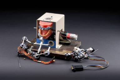 Elektronischer Unterkiefer- Bewegungsregistrator