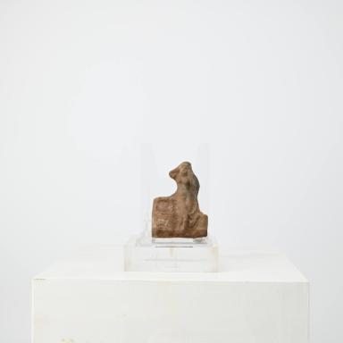 Figurine: Aphrodite bei der Toilette