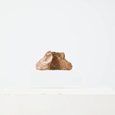 Figurine: Fragment einer Basis
