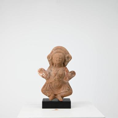 Figurine: hockende Orantin