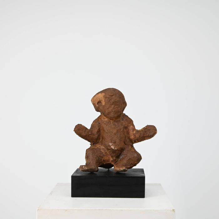 Figurine: nackter Knabe