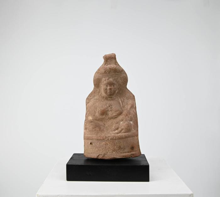 Figurine: Stillende Mutter (Isis ?)