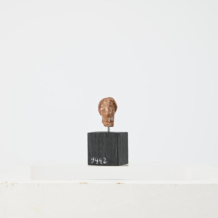 Figurine: weibliches Köpfchen