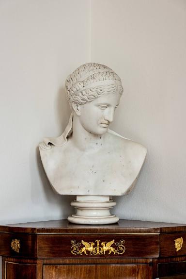 Sockelbüste der Aphrodite von Arles