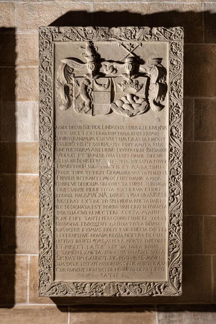 Grabplatte für Isaak von Lindschöld