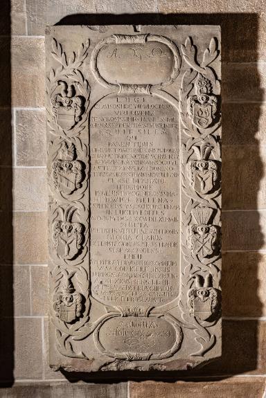 Grabplatte für Johann Friedrich von Schweinitz