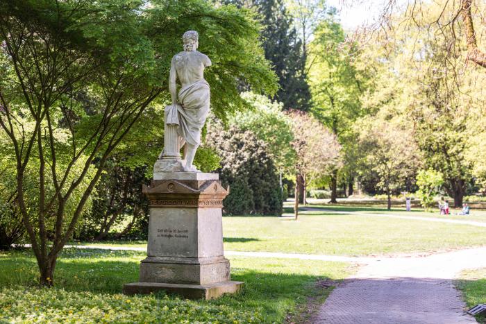 Gedenkstatue von Friedrich Hölderlin