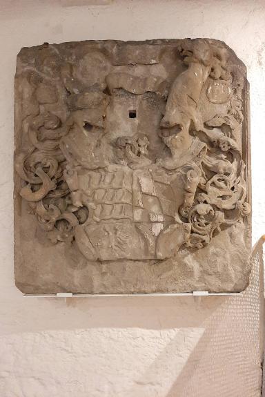 Originale des unteren Schlossportals