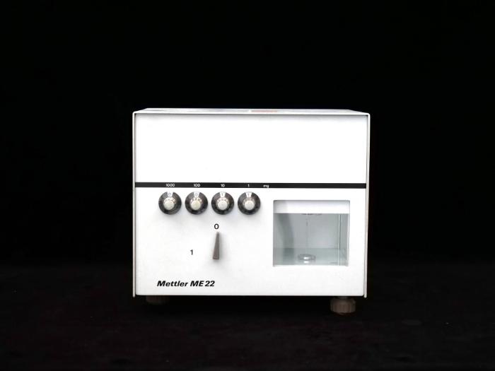 Feinwaage Mettler ME22