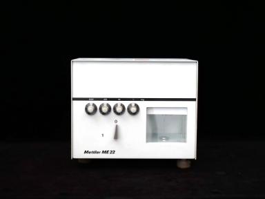 Feinwaage Mettler ME22