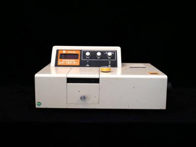 Spectrometer Shimadzu UV-120-01