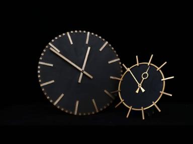 Uhr Tn