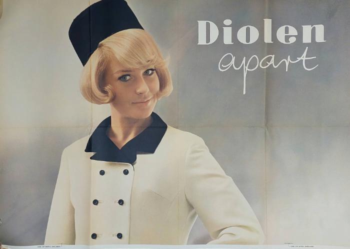 Kleiderwerbung: Diolen apart - liebenswerter Chic